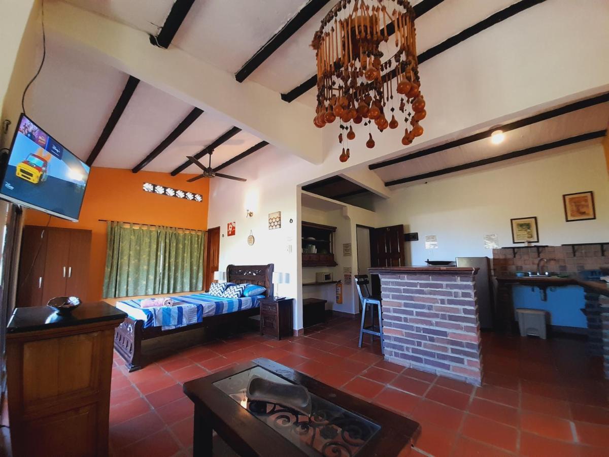 Hostal La Casa De Felipe Taganga Exteriér fotografie