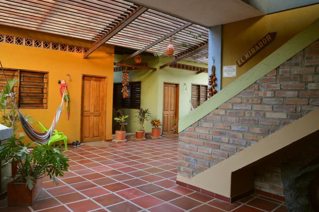 Hostel Hostal La Casa De Felipe Taganga Exteriér fotografie